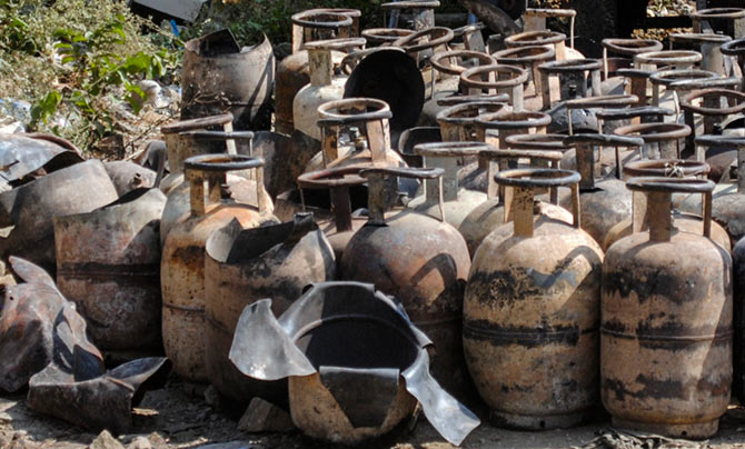 kandivali Fire Relief